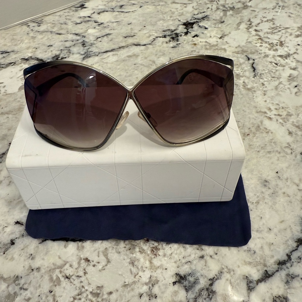 Dior Black and Silver Sunglasses